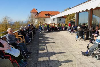 Kostanjev dan v Domu starejših občanov Preddvor