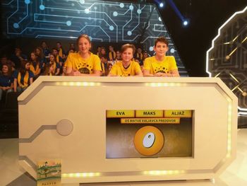Preddvorski učenci uspešni v televizijskem kvizu Male sive celice
