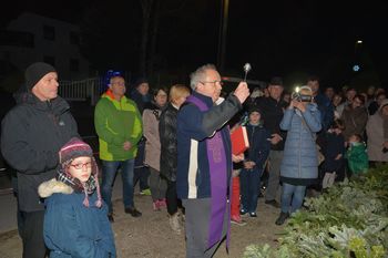 BLAGOSLOV ADVENTNEGA VENČKA BLAGOSLOV ADVENTNEGA VENČKA