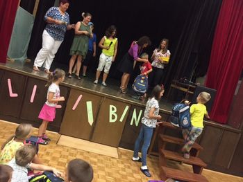 Šolski zvonec v šole povabil novo generacijo logaških otrok