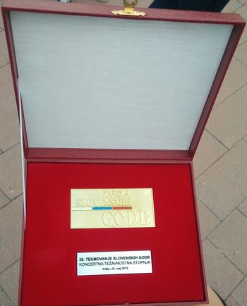 Zlata plaketa za Pihalni orkester Logatec na 39. državnem tekmovanju Zlata plaketa za Pihalni orkester Logatec na 39. državnem tekmovanju