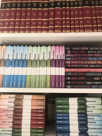 Knjižnica Logatec  danes ponovno odpira svoja vrata