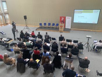 Na LOGAŠKEM FORUMU o razvoju gospodarstva, novih gospodarskih priložnostih in uspešnih logaških podjetjih