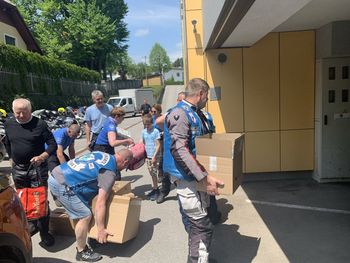 Blue Knights Slovenia I - policijski motoristični klub za begunske otroke iz Ukrajine