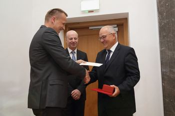 Ajdovski znanstvenik z Univerze v Novi Gorici prejemnik Preglove nagrade za izjemne dosežke