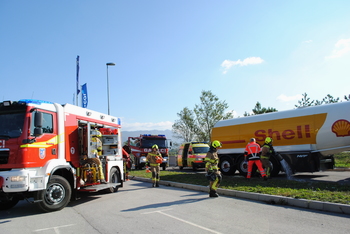 Ajdovski gasilci posodobili vozni park Ajdovski gasilci posodobili vozni park