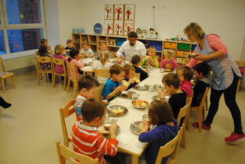 Medeni zajtrk na Colu Medeni zajtrk na Colu