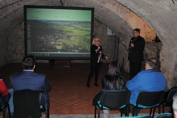 Vipavska dolina z novim portalom in filmom