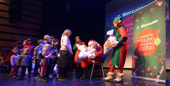 17. decembra v 17 krajih razveselili 2017 otrok