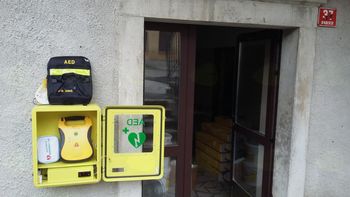 Defibrilatorja v Vrtovinu in Gaberjah Defibrilatorja v Vrtovinu in Gaberjah