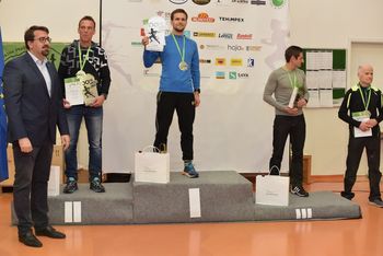 Toplo ob Mrzli reki Toplo ob Mrzli reki