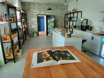 Darovi Vipavske v Vipavskem Križu