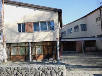 Ajdovščina dobiva waldorfsko šolo Ajdovščina dobiva waldorfsko šolo