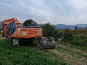 Bager na Dobravskem polju