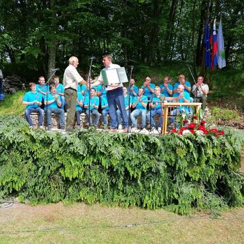 Lovska družina Col ob jubileju