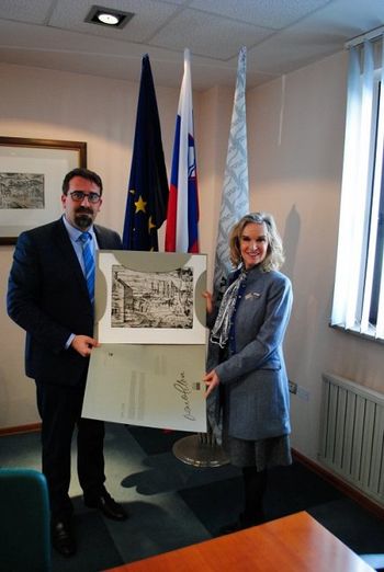 Ameriška veleposlanica na obisku