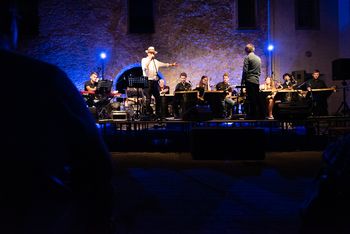 Poletje v Vipavskem Križu vztraja pri zvenenju kulture