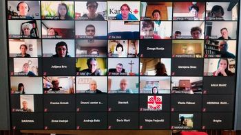 Človek ne živi samo od kruha