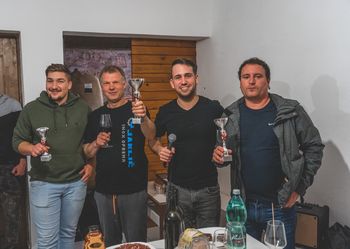 Slapenci imajo odlične salame