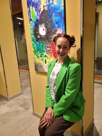 Lili Grudina v galeriji Hiše mladih