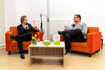 Mladeničeva pesnitev Vrhpoljcem