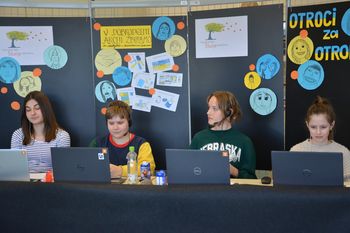 32. medobčinski otroški parlament