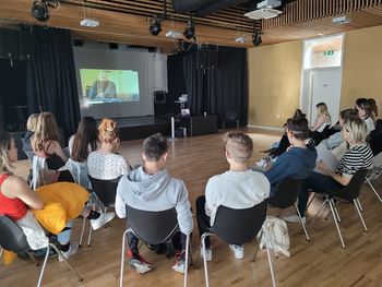 Učinkovito zdravljenje digitalne zasvojenosti