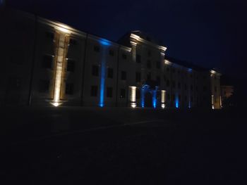 2. april - svetovni dan zavedanja o avtizmu