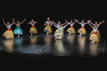 Pisani glasbeni kamenčki dopolnili mozaik uspešnega leta