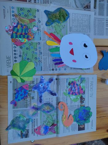 Življenje v sivi coni, Črni princ … Harry Potter, Balada o drevesu – najbolj brane knjige letošnjega poletja v Lavričevi knjižnici