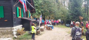 Spominski pohod na Golake