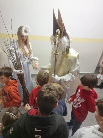 Tradicionalno miklavževanje v Dolgi Poljani