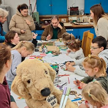 Izdelava novoletnih daril v Garaži