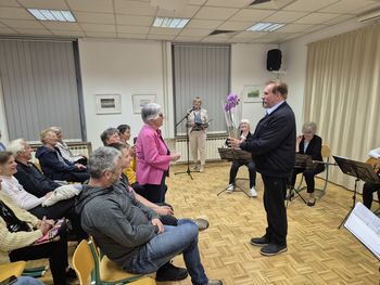 Prva samostojna razstava Vesne Černe
