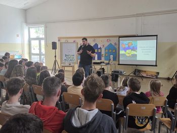 »V ponedeljek pa dan s Pižamo!«