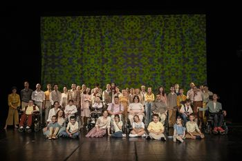 Plesna predstava 'V hiši 3in3 se godi sto stvari'