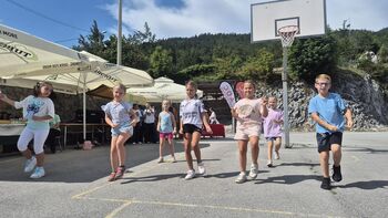 Plesno in razgibano poletje s Plesnim centrom ADC