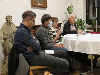 Po petih letih izšla knjiga 'Svet med goro in vodo' Po petih letih izšla knjiga 'Svet med goro in vodo'