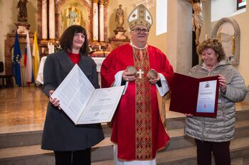 Ob godu sv. Cecilije priznanje kar dvema otliškima župljankama Ob godu sv. Cecilije priznanje kar dvema otliškima župljankama