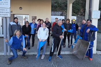 Zgodnja čistilna akcija v Žapužah