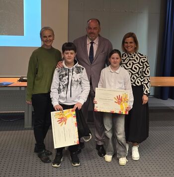 Naja Kravos in Vid Birsa Hrobat nagrajena na Češkem