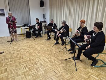 Čar Benetk skozi fotografijo in čipke