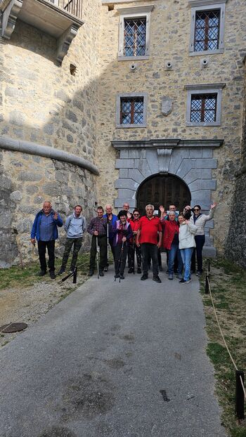 Med zidovi preteklosti: abstinenti na raziskovanju gradu Rihemberk Med zidovi preteklosti: abstinenti na raziskovanju gradu Rihemberk