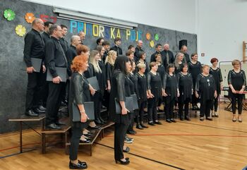 57. revija Primorska poje v Vrtovinu