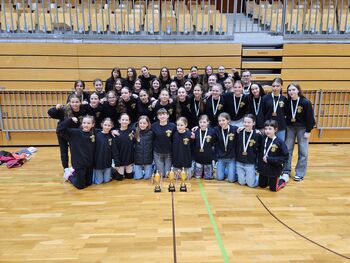 Mlade Mlinarke na turnirju v Kopru Mlade Mlinarke na turnirju v Kopru