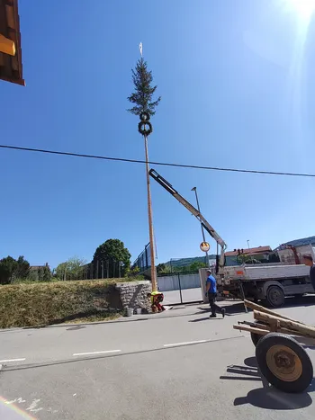 Mlaj in kresovanje združila Male Žablje