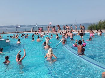 Otrokom pričaramo nasmehe