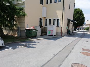 Na Polzeli lahko znova oddajate oblačila in obutev