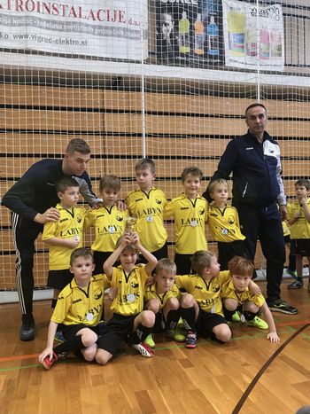 Najmlajši nogometaši osvojili svoj prvi pokal