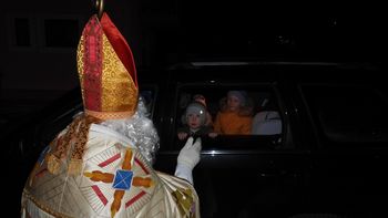 »DRIVE IN« MIKLAVŽEVANJE V TRŽIŠČU »DRIVE IN« MIKLAVŽEVANJE V TRŽIŠČU